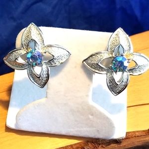 VINTAGE 50s CORO Aurora Borealis Earrings